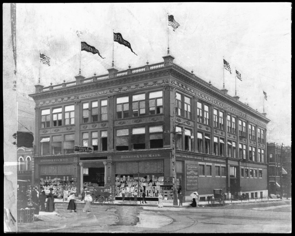 Shopping Local for the Holidays in Downtown Davenport Primary